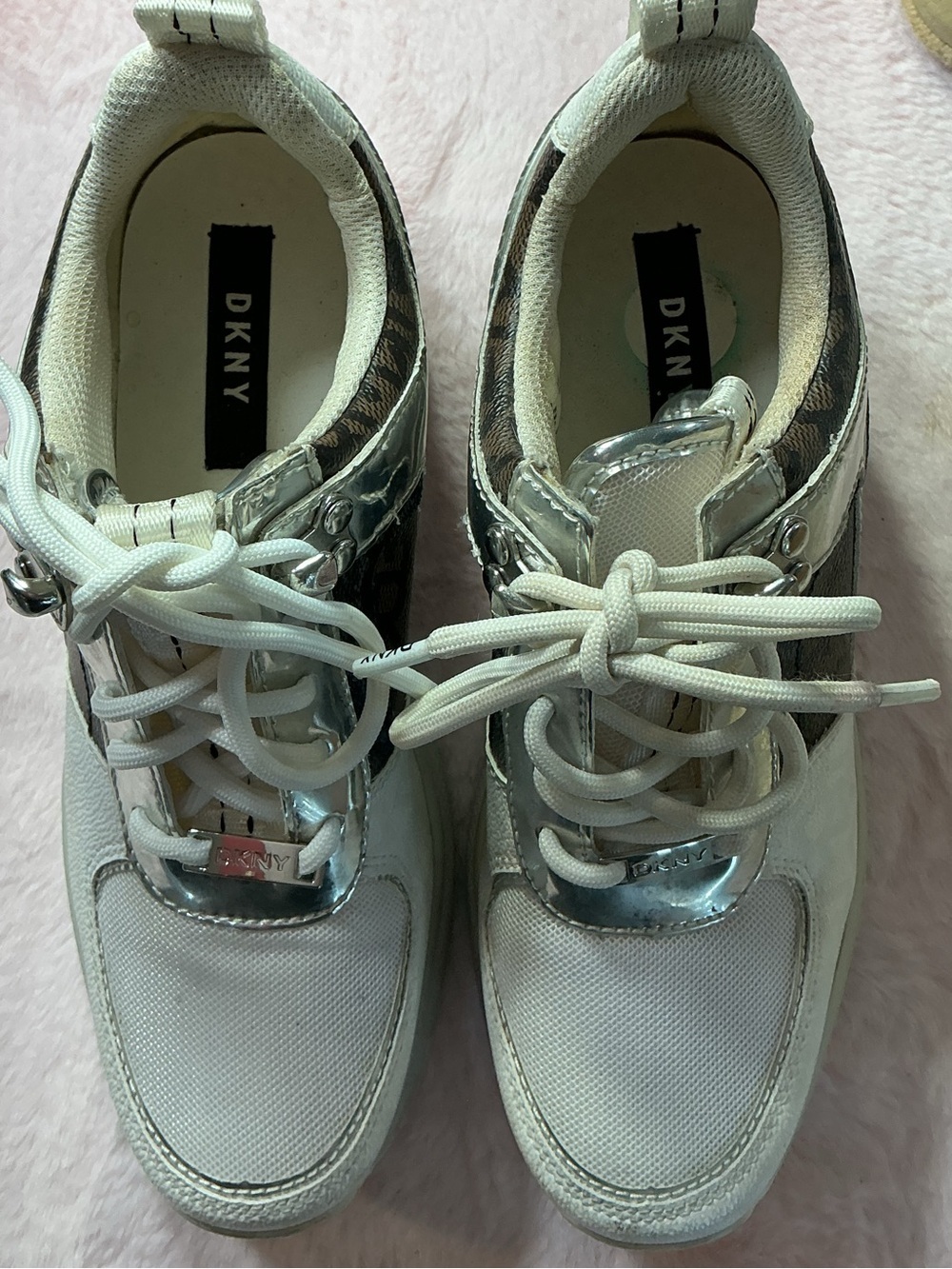 DKNY White and Silver Platform Lace-Up Sneakers b121